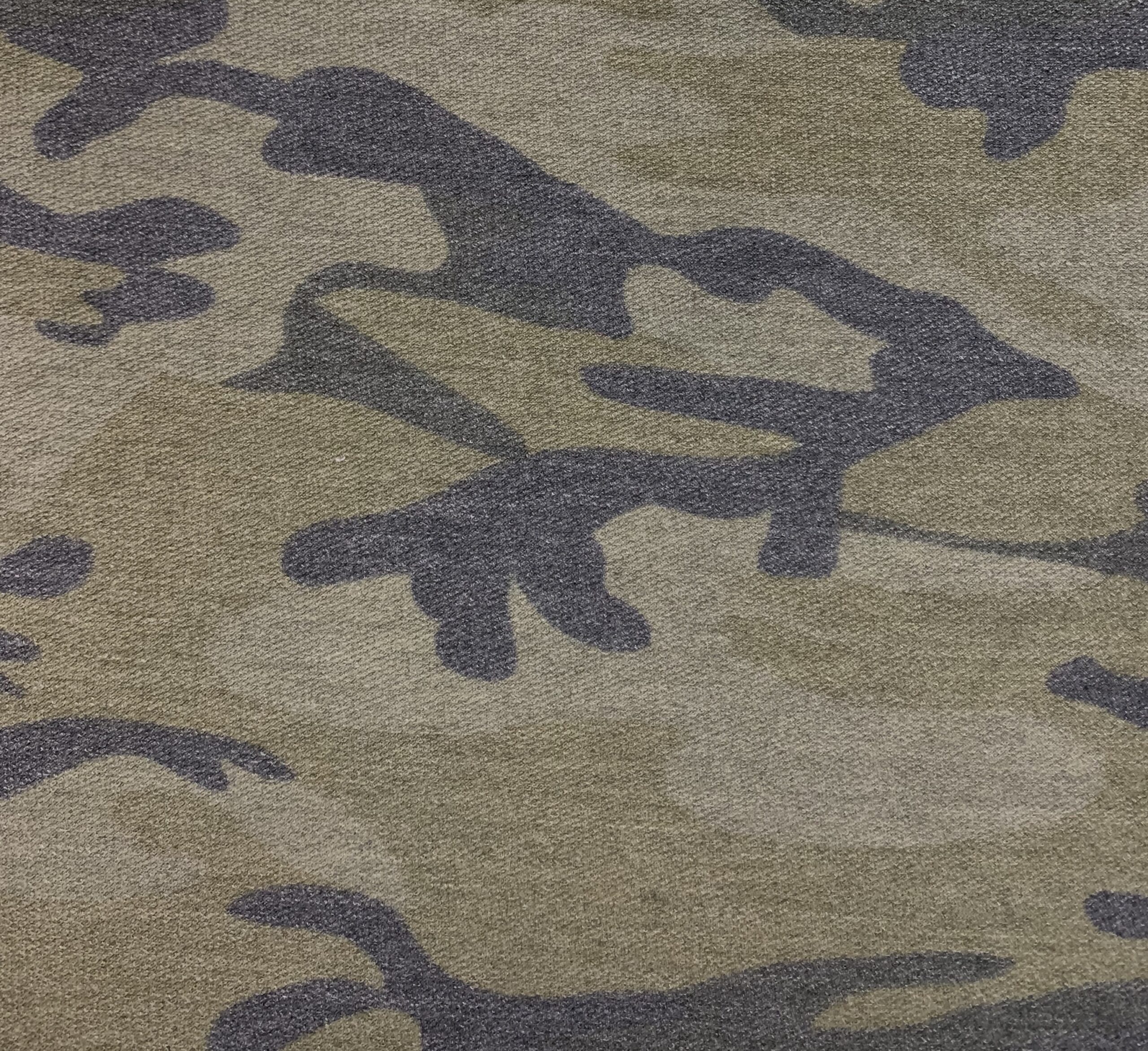Fleece-Camo-Print-3