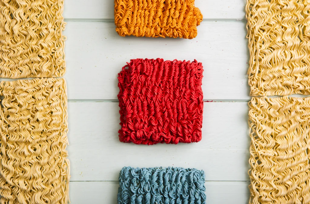 knit vs woven fabric